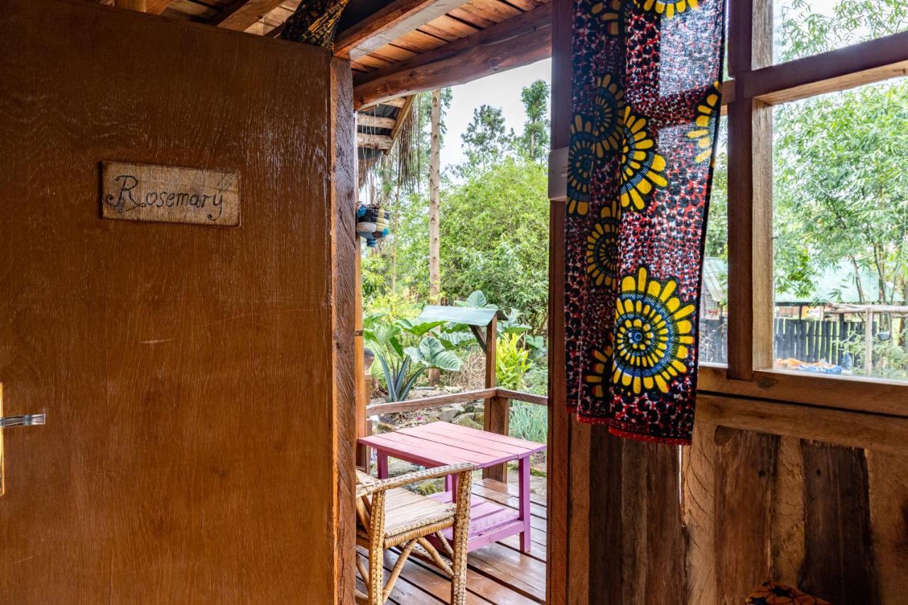 Kalitusi Nature Resort Fort Portal Extérieur photo